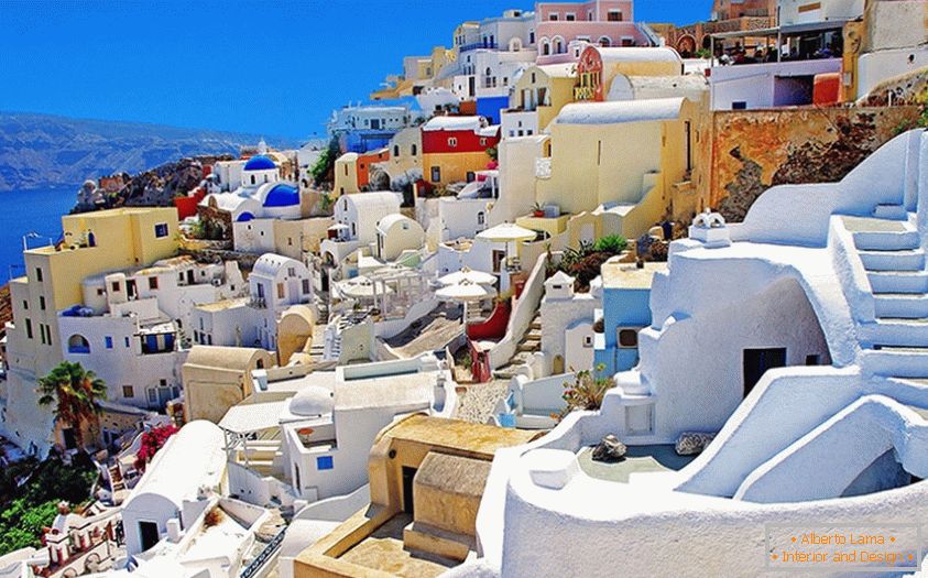Architecture colorée de la Grèce