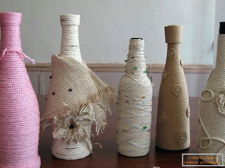 Décoration de bouteilles de différentes formes