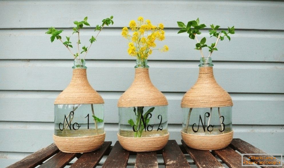 Vases à fleurs