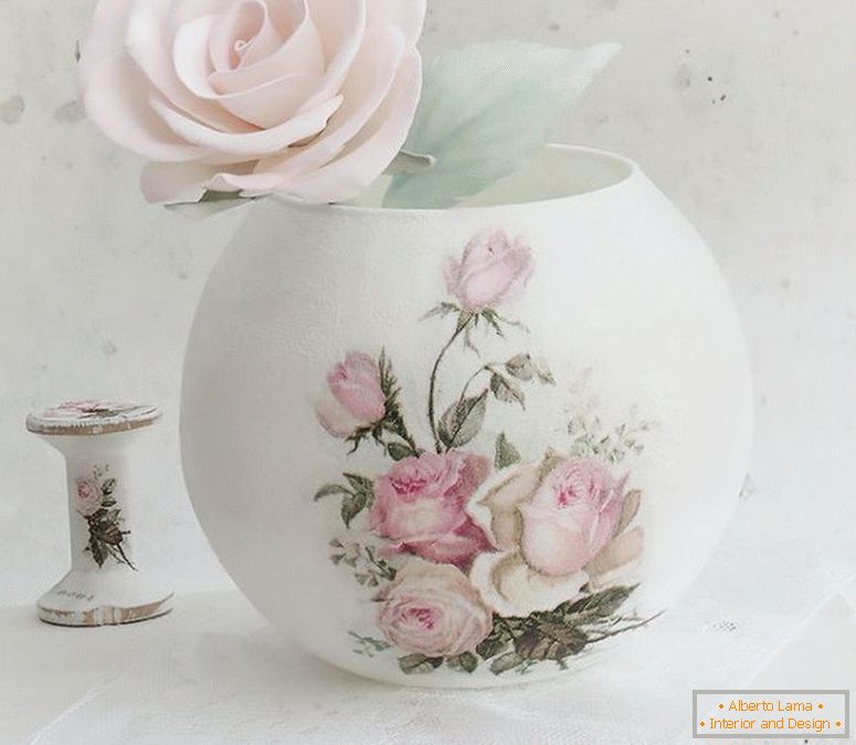588c13611f08fd34450df5a5f15-pour-maison-et-intérieur-vase-tendre-roses