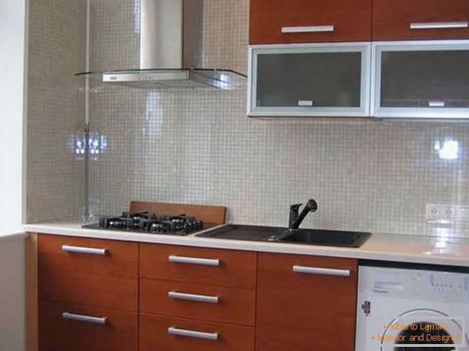 Design d'intérieur d'un appartement d'une pièce Khrouchtchev - une cuisine dans le style du minimalisme