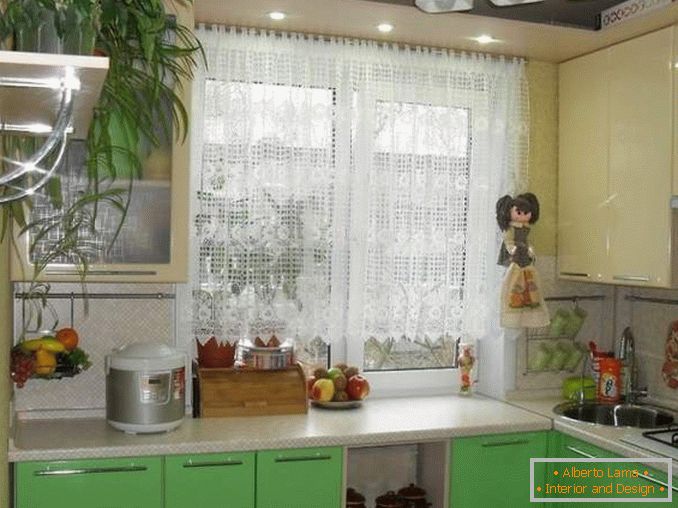 Design d'appartement 1 pièce à Khrouchtchev - photo de petite cuisine