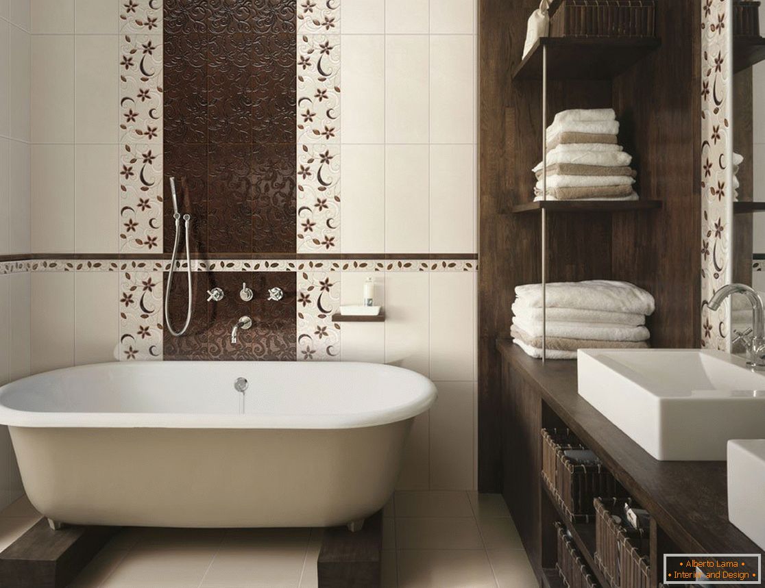 Marron et beige dans le bain