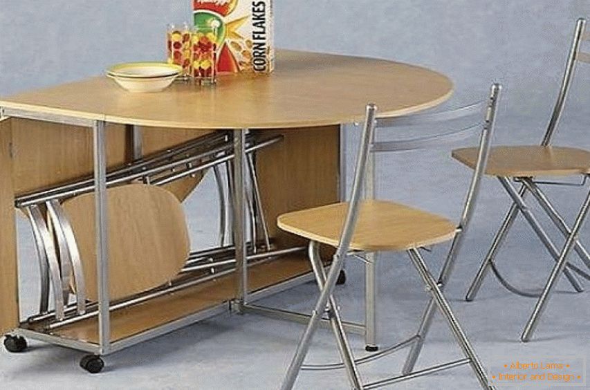 Table et chaises de cuisine