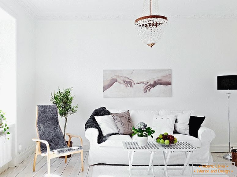 Intérieur d'un appartement moderne en Suède