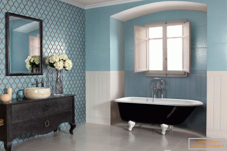Salle de bain en tuile bleue