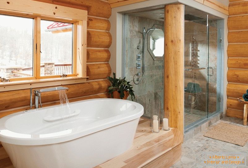 Intérieur d'une salle de bain dans une maison de campagne
