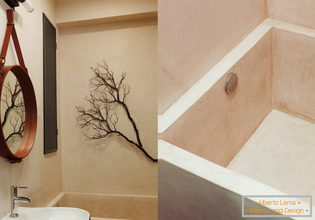 Branche sèche sur le mur dans la salle de bain