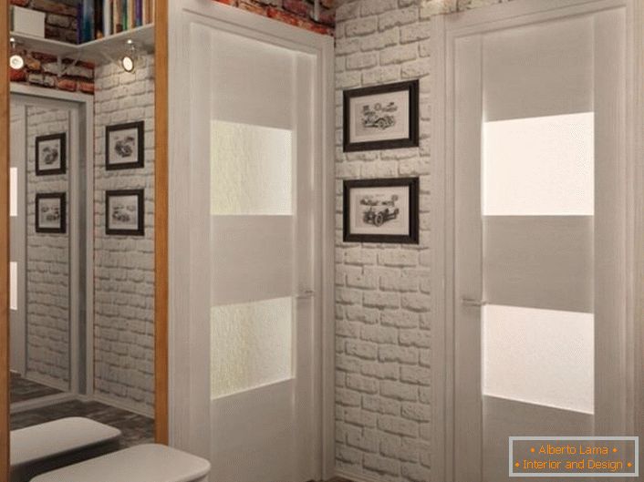 Couloir de style loft blanc
