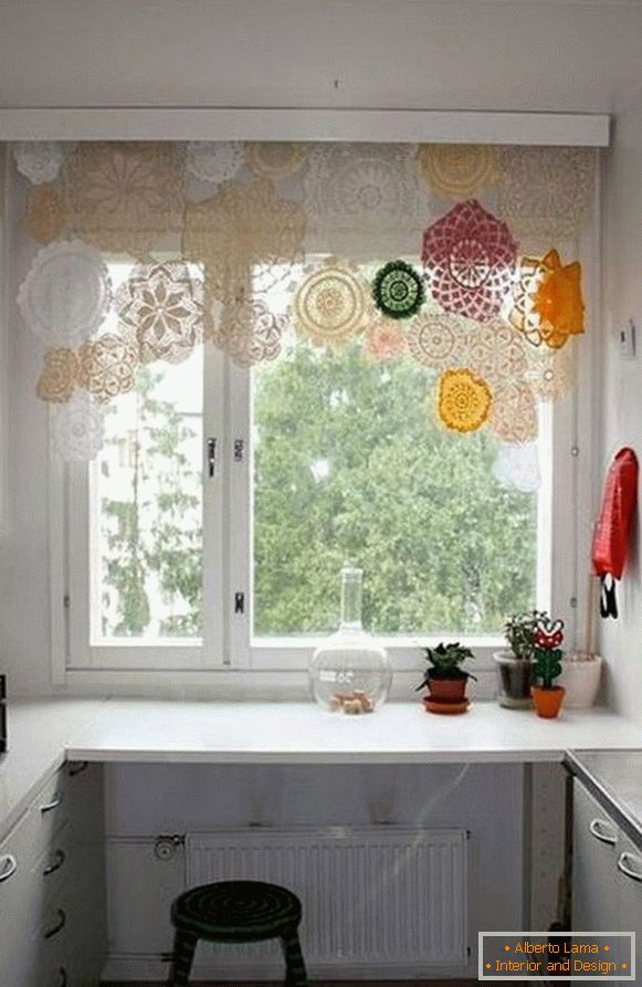 beaux rideaux rideaux dans la cuisine, photo 36