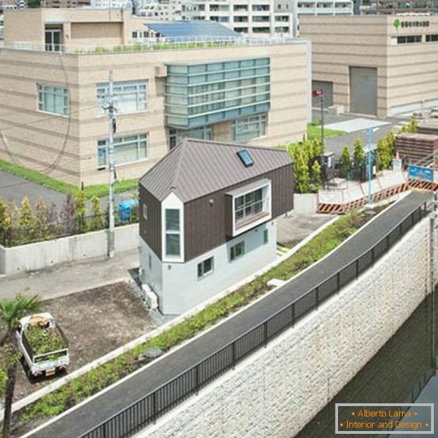Maison d'une forme étrange de Mizuishi Architects Atelier - фото 4