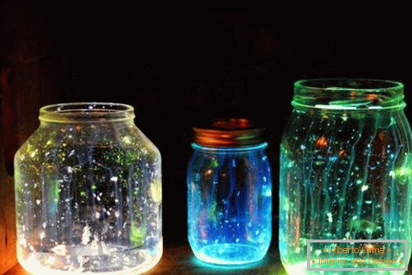 Idées pour la maison de ses propres mains - photo d'un décor fluorescent