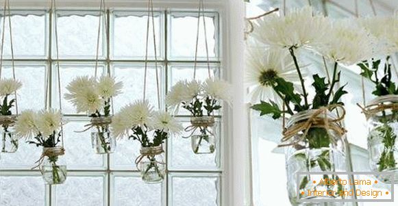 Des idées utiles pour une maison de vos propres mains - des vases de canettes