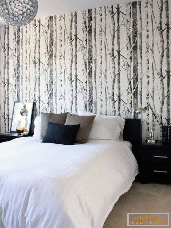 Papier peint noir et blanc dans la chambre à coucher - photo design forest