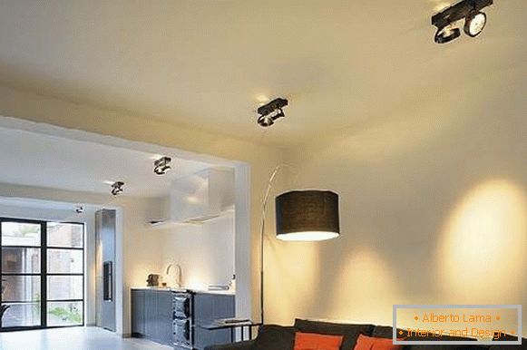 spots, plafond-mur, photo 10