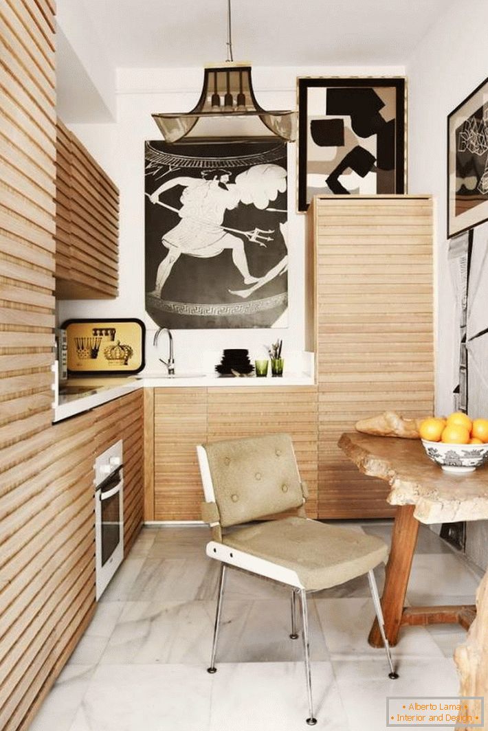 fabuleux-bois-cuisine-ensemble-dans-une-petite-cuisine-espace-avec-bois-salle à manger-et-rétro-chaise-aussi-beau-pendentif-décor
