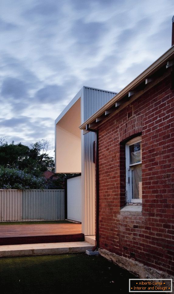 Une extension compacte d'une maison de briques de David Barr Architect