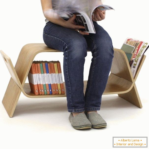 Chaise avec une niche pour stocker des livres
