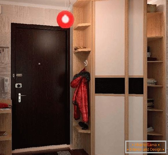 armoire dans le couloir, petite photo 16