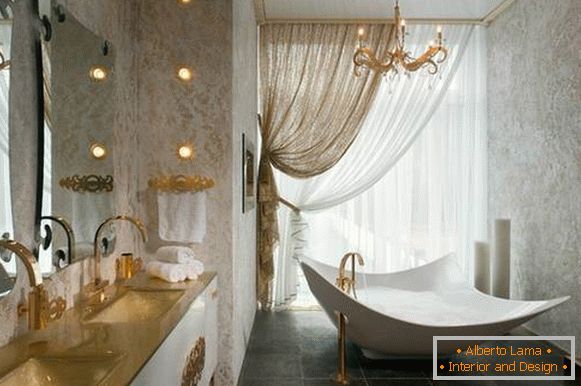 Lustre dans la salle de bain dans un style classique, photo 17