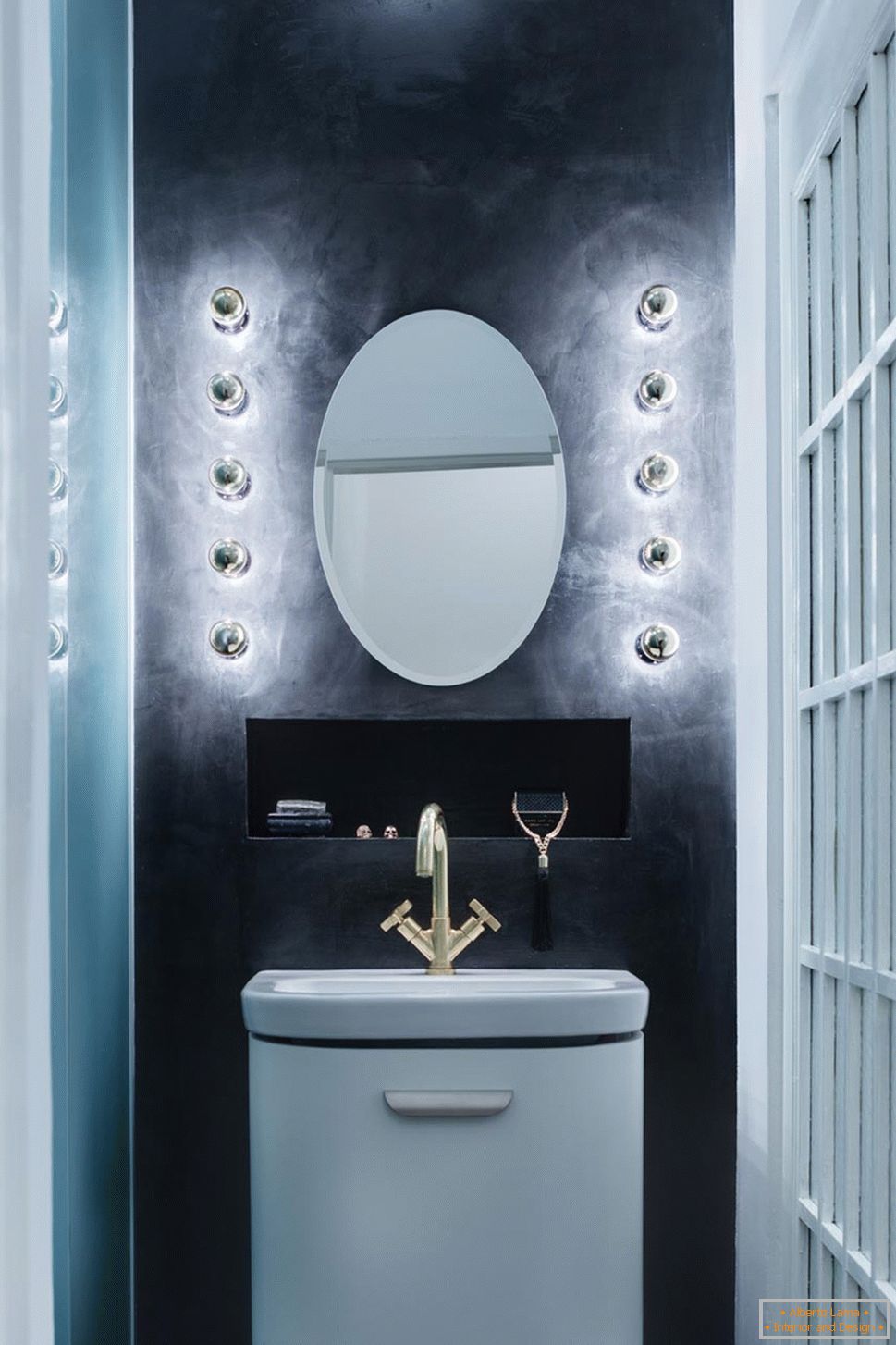 Design moderne d'un petit appartement - salle de bain design