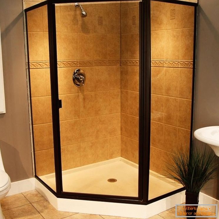 Cabine de douche avec éclairage