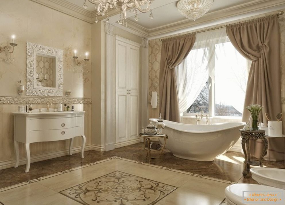 Fenêtre avec des rideaux dans la salle de bain dans un style classique