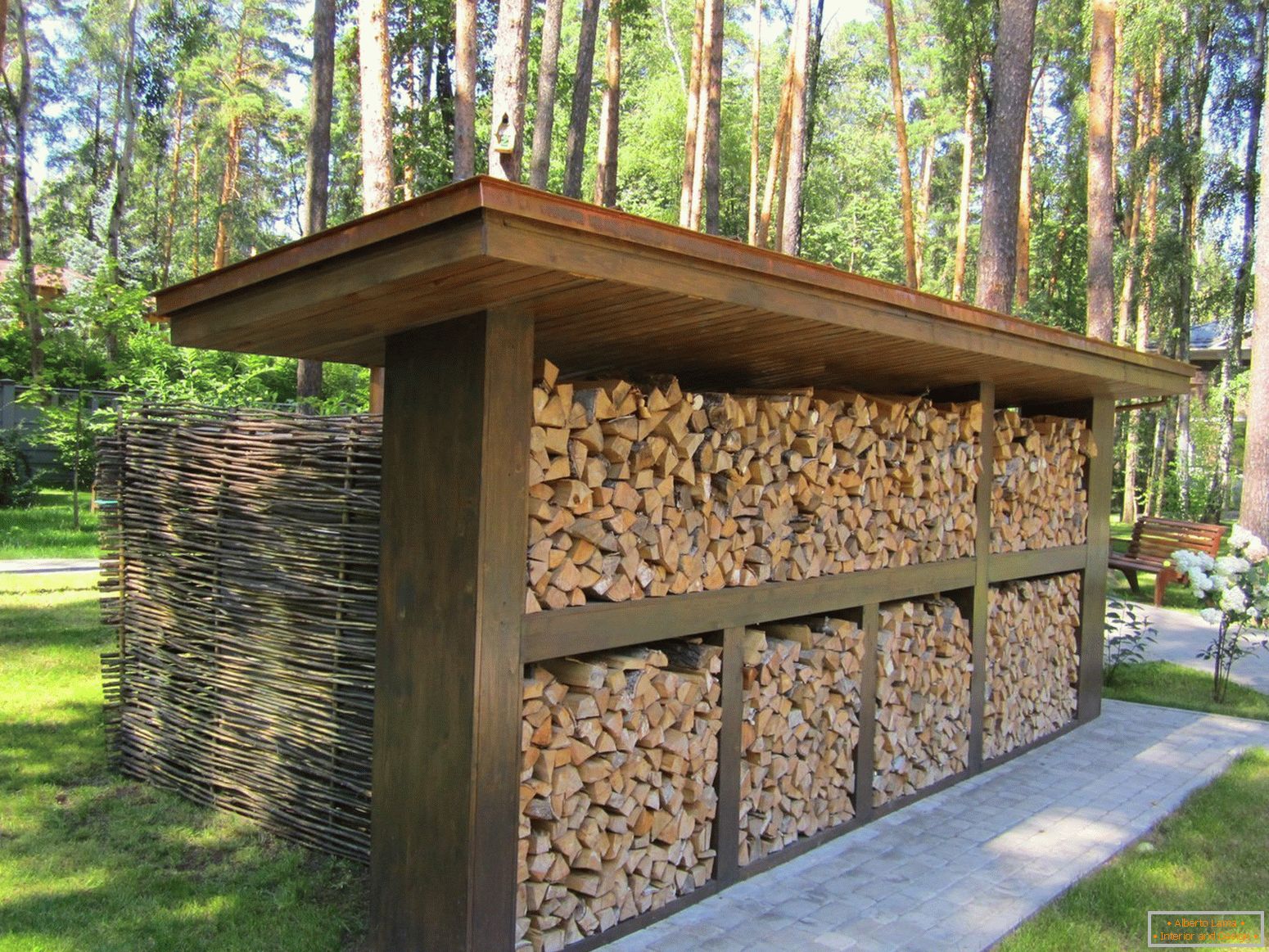 Stockage de bois de chauffage sur place