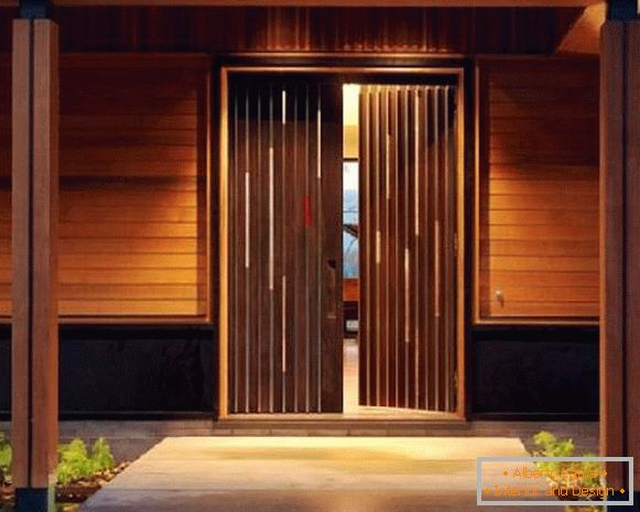portes d'entrée en bois pour une maison privée, photo 6