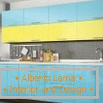 Meuble de cuisine à façade jaune-bleu