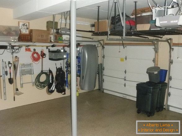 Sections de stockage de garage