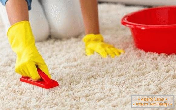 Comment nettoyer un tapis blanc à la maison, photo 60
