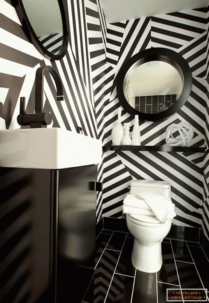 black-and-white-une baignoireroom-wall