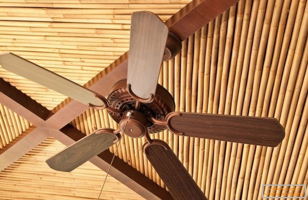 Décorations en bambou для потолка 