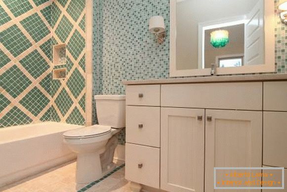 Beau décor de salle de bain avec des carreaux - des photos des meilleures idées