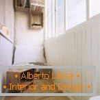 Conception de balcons à l'extérieur et à l'intérieur: