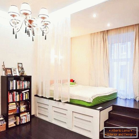 Design d'intérieur d'un petit appartement avec une chambre séparée