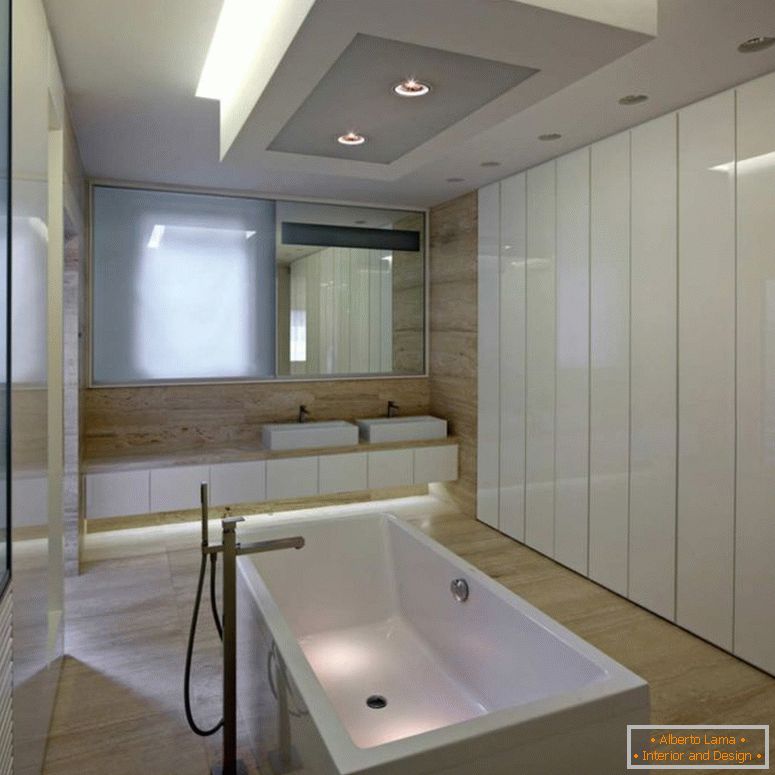 confortable-et-serein-salle-de-bain-decor-idee-avoir-confortable-blanc-baignoire-sur-transparente-sol-marbre-composant-pour-interieur-design-salles de bains-aménagement-idées-interieur-design-salle de bains- design-bathr