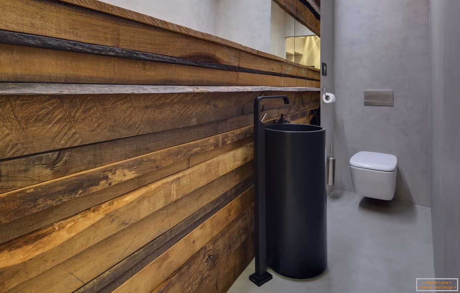 Design moderne d'une petite toilette de style écologique avec une coque inhabituelle