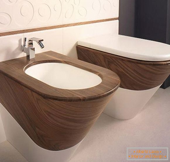 Siège de toilette en bois