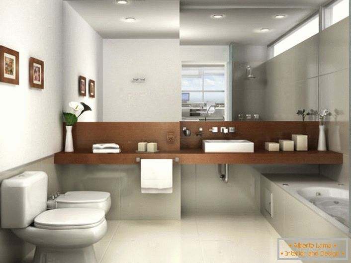 La salle de bains dans le style du minimalisme est décorée dans des tons gris clair. La vue est attirée par un grand miroir qui occupe tout le mur au-dessus du lavabo.