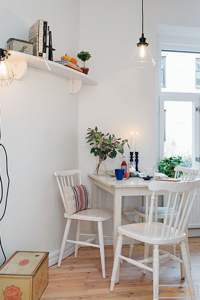 Appartement d'une pièce à Göteborg conçu par des designers suédois