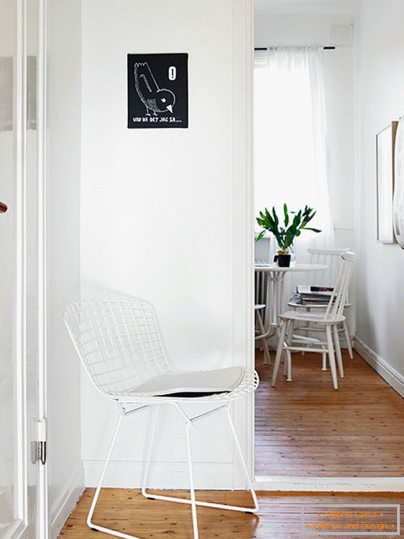Intérieur d'un petit appartement de style scandinave