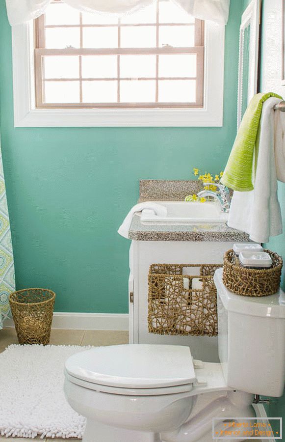 Salle de bain en couleur turquoise