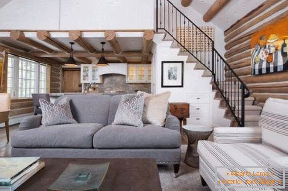 Idées pour un salon intérieur avec un escalier dans une maison privée - photo de 2017