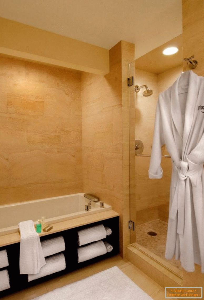 enchanteresse-brun-petite-salle de bains-ombre-avec-parfaite-rectangulaire-baignoire-intégrer-plus belle-enceinte-douche-avec-verre-porte-idées-idée-pour-petit-salles de bains-salle de bains-merveilleuses-images- de- idée de petit bain
