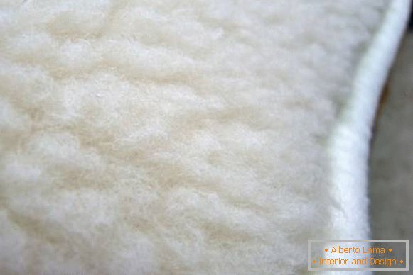 Comment déterminer la qualité du canapé - fibre de polyester avec duvet