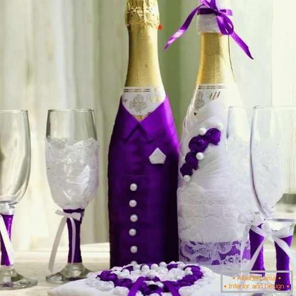 Décoration de bouteilles de champagne pour le mariage - les mariés