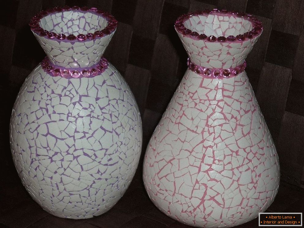 Décorations de vase avec coquilles d'œufs