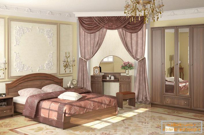 Élégant mobilier modulaire dans un style classique pour une chambre noble et luxueuse.